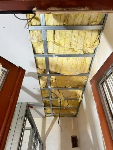Trockenbau arbeiten hängende Decke